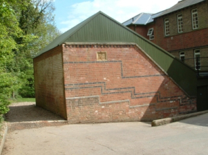 2009 early courts at uppingham get a makeover 2 20140219 1416922851