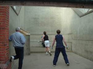 efa trophy 2010 10 20140218 1631509901